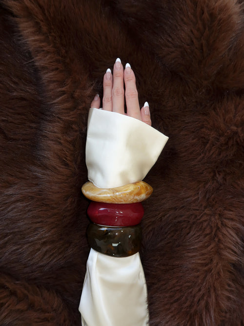 SCARLET BANGLES