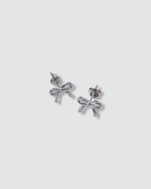 DAINTY BOW STUDS