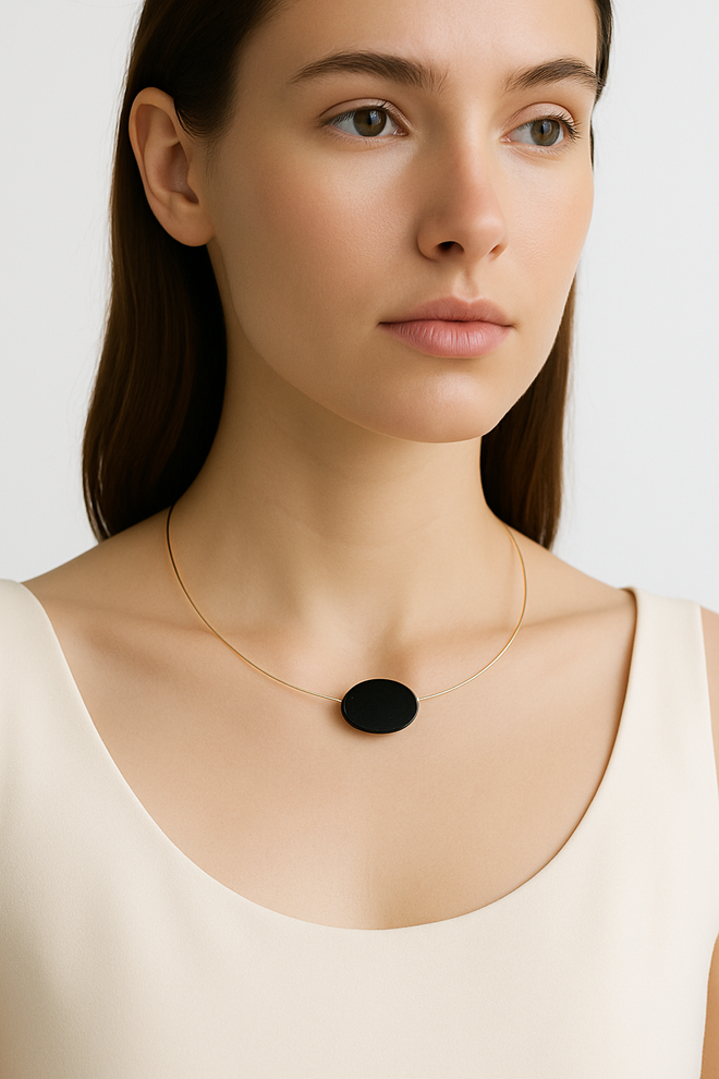 PIEDRA NECKLACE